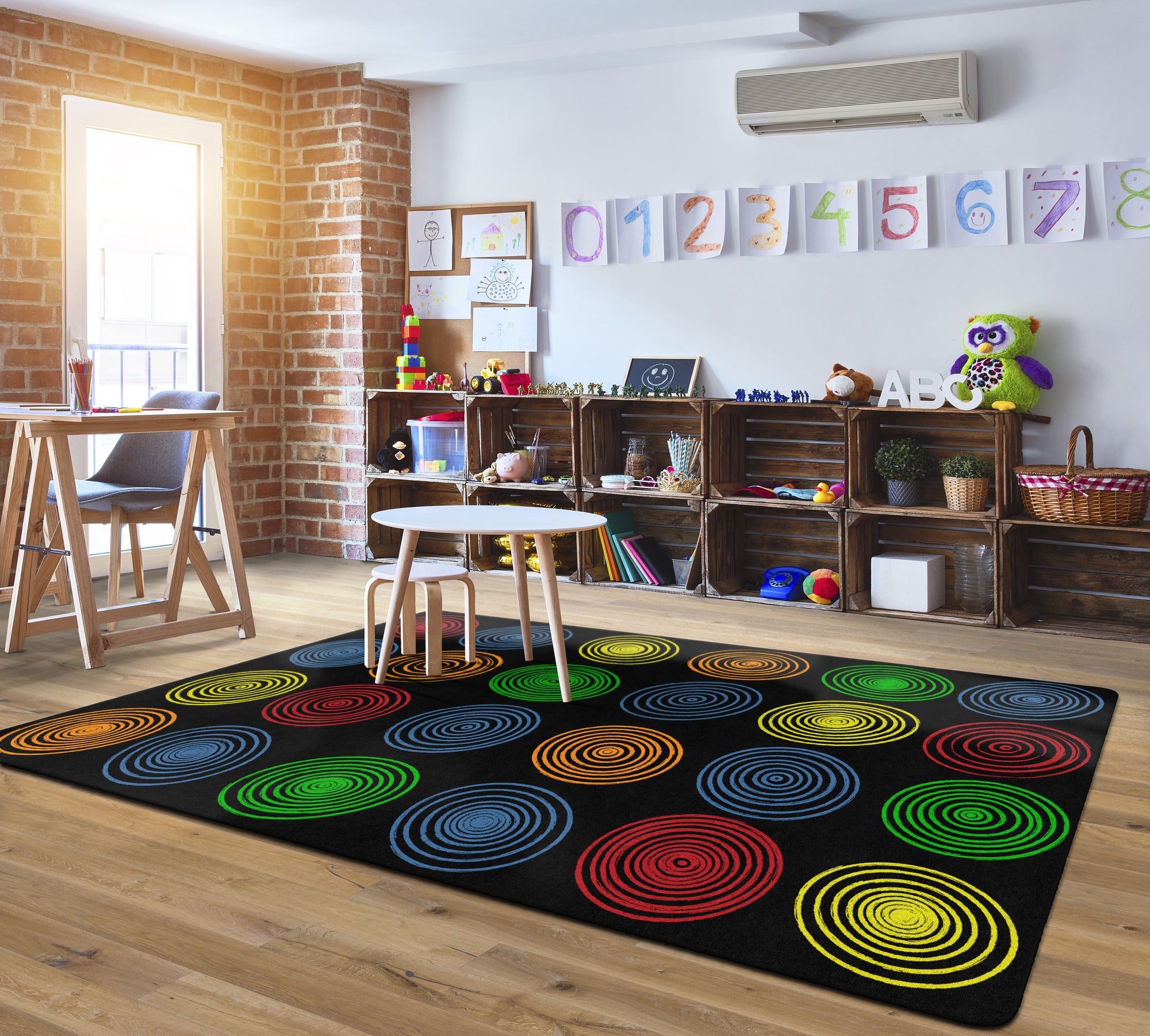 CIRCLES BLACK MULTI