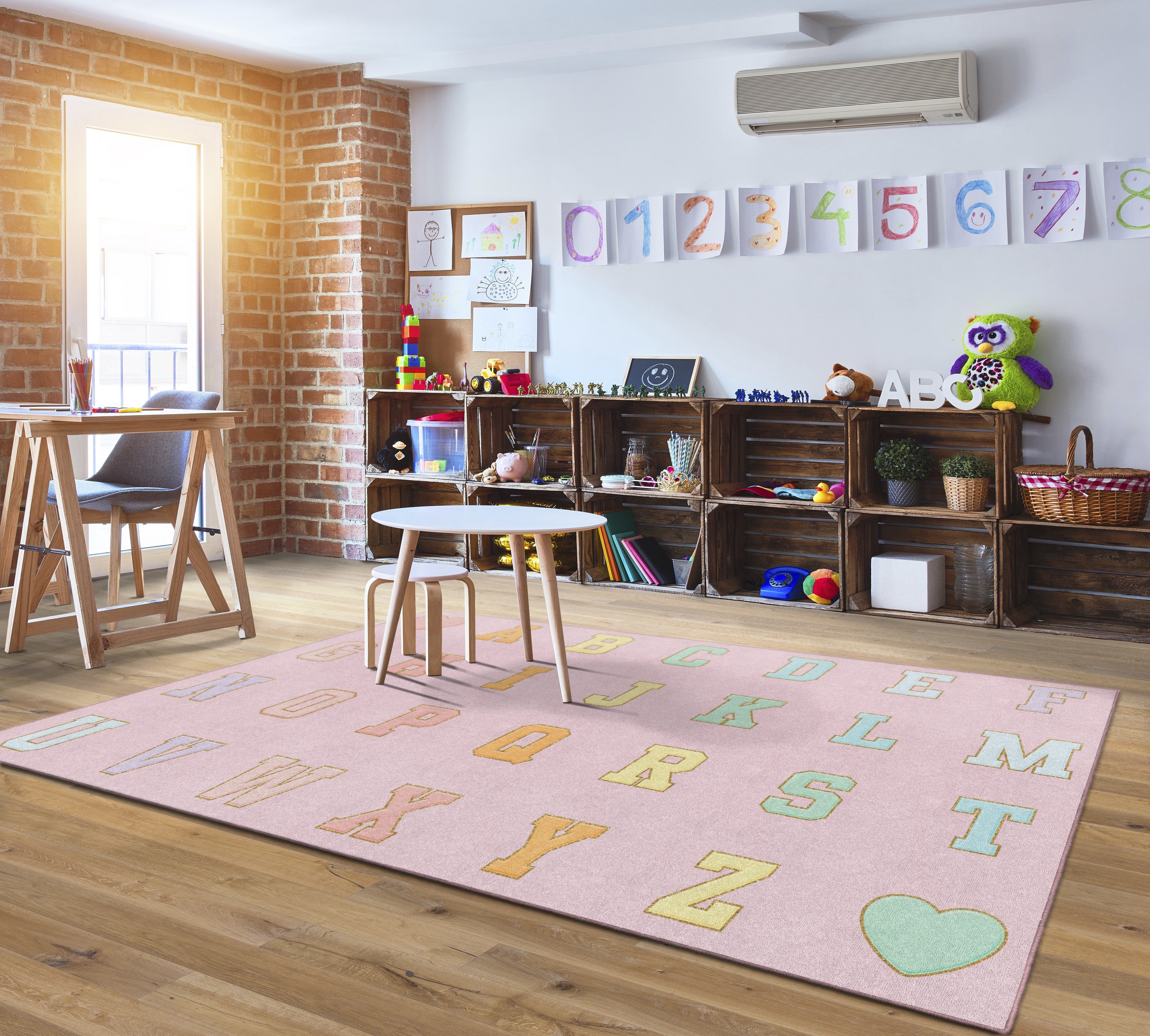 SCHOOLGIRL PINK PASTEL ABC'S