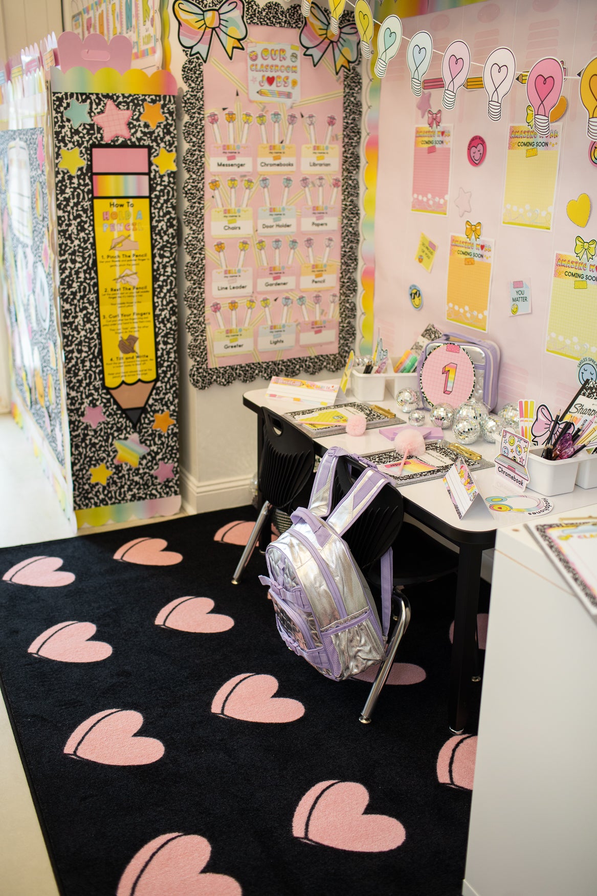 SCHOOLGIRL HEARTS ON BLACK SIT SPOTS