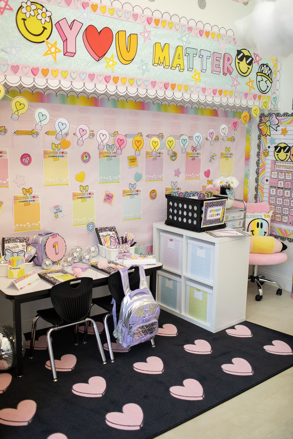 SCHOOLGIRL HEARTS ON BLACK SIT SPOTS