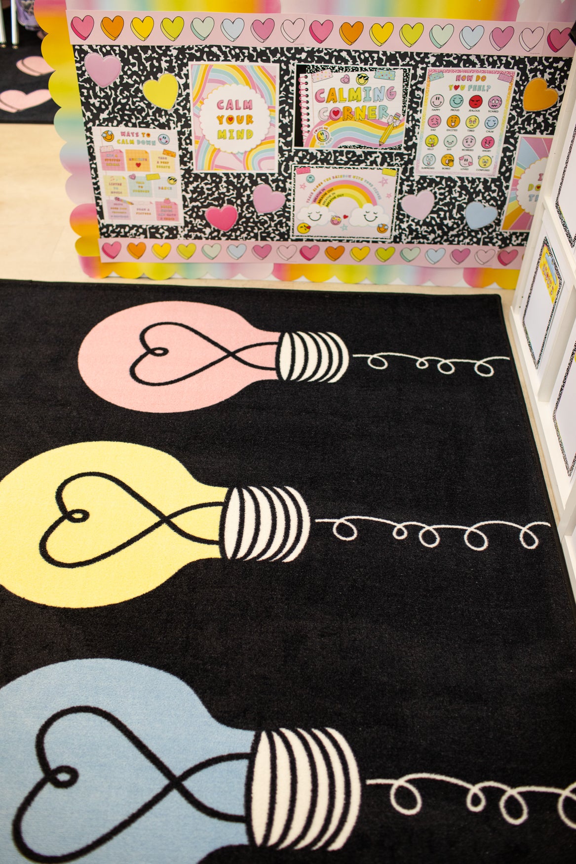 SCHOOLGIRL BRILLIANT MINDS