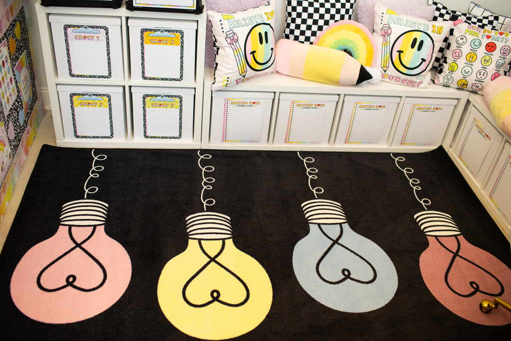 SCHOOLGIRL BRILLIANT MINDS