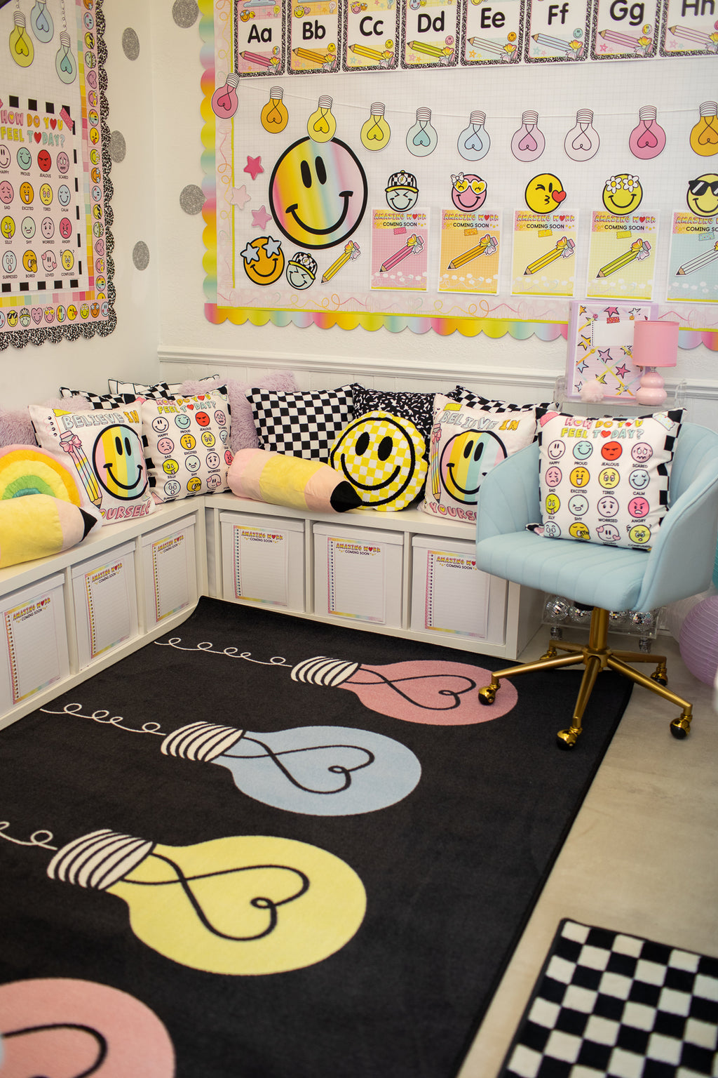 SCHOOLGIRL BRILLIANT MINDS