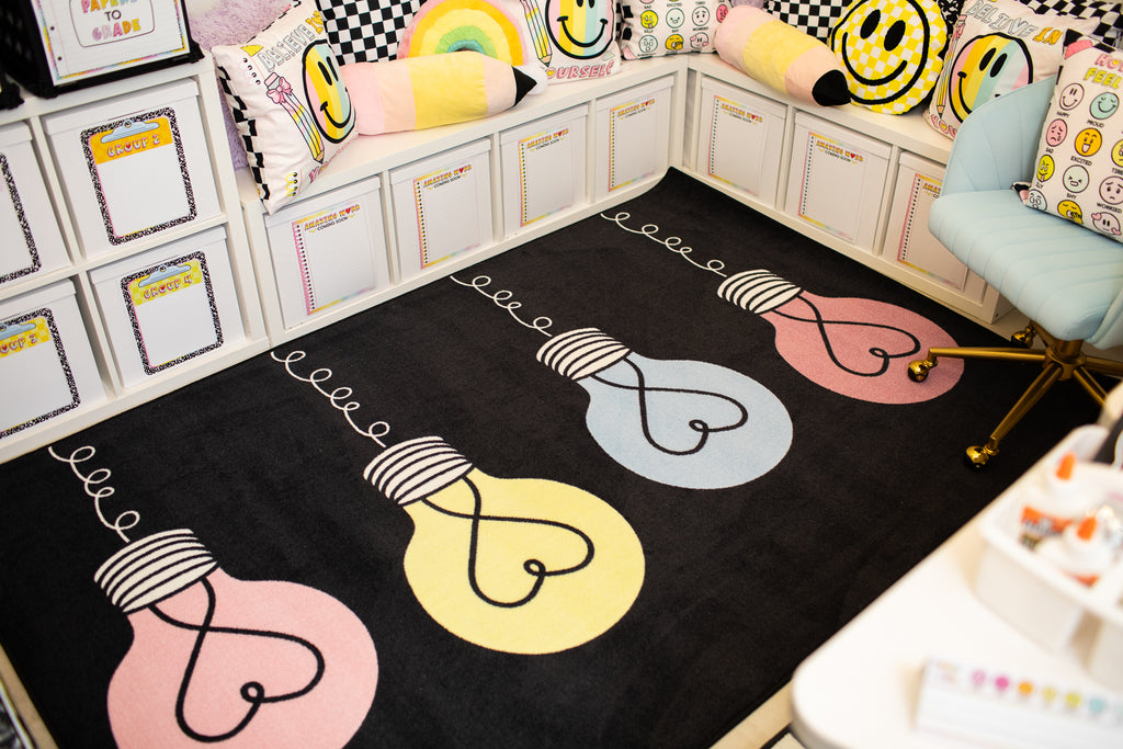 SCHOOLGIRL BRILLIANT MINDS