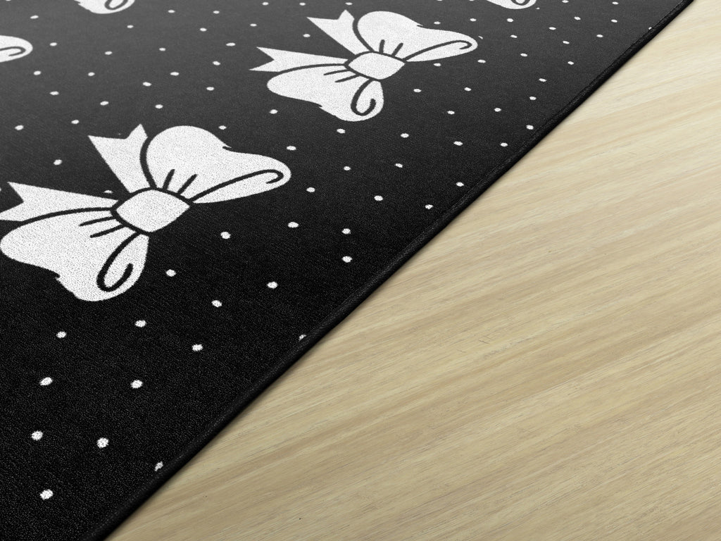 SCHOOLGIRL BLACK AND WHITE BOW SIT SPOTS