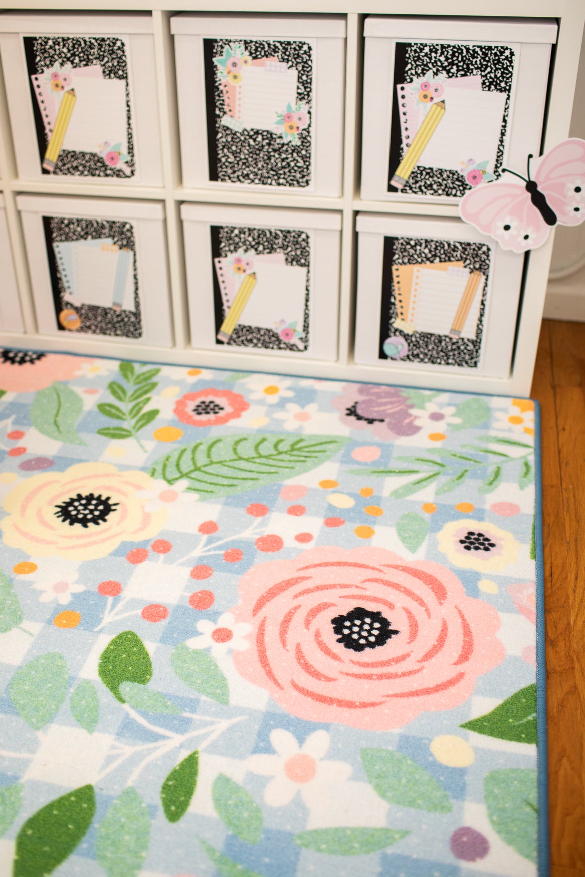 SCHOOLGIRL PRETTY IN PASTEL FLORAL ON GINGHAM