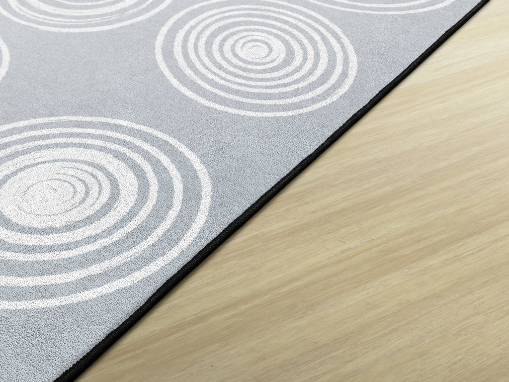 CIRCLES GREY AND WHITE