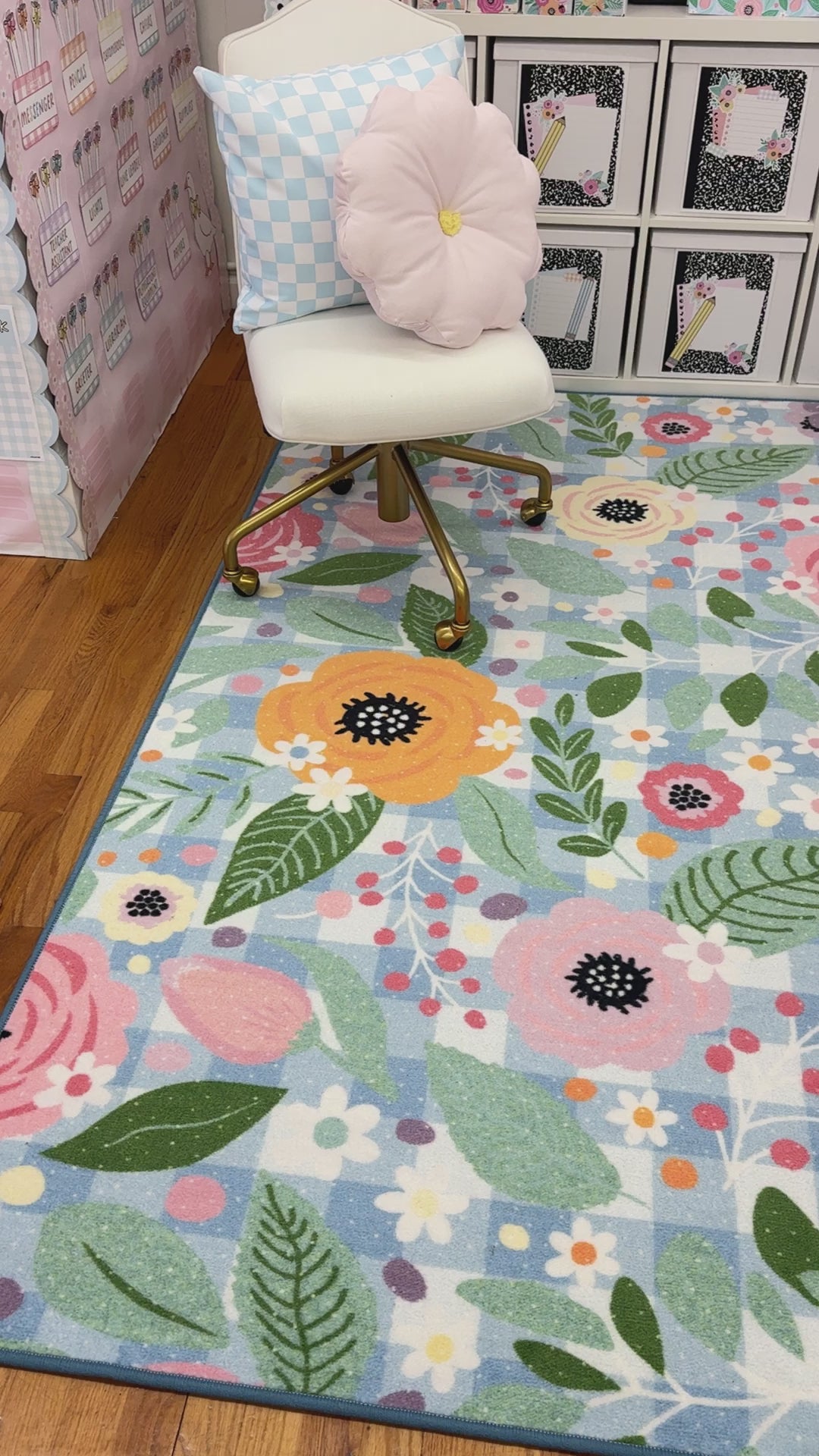 SCHOOLGIRL PRETTY IN PASTEL FLORAL ON GINGHAM